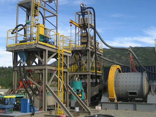 Usine de traitement du cuivre1