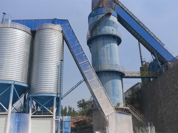 Four à chaux vertical2